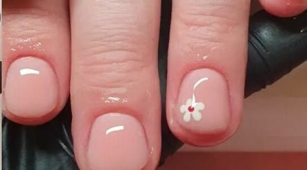 hình ảnh 2 của Nails with Love