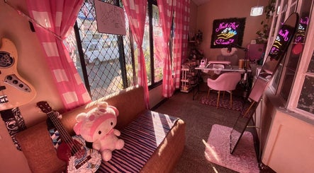 Bling On Me Nail Art Studio