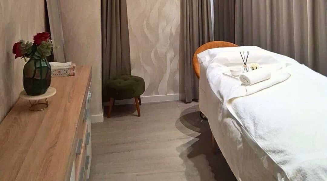 Sala de tratamento relaxante no Consultório Iris Imperial Santana, Lisboa, Lisboa, PT.