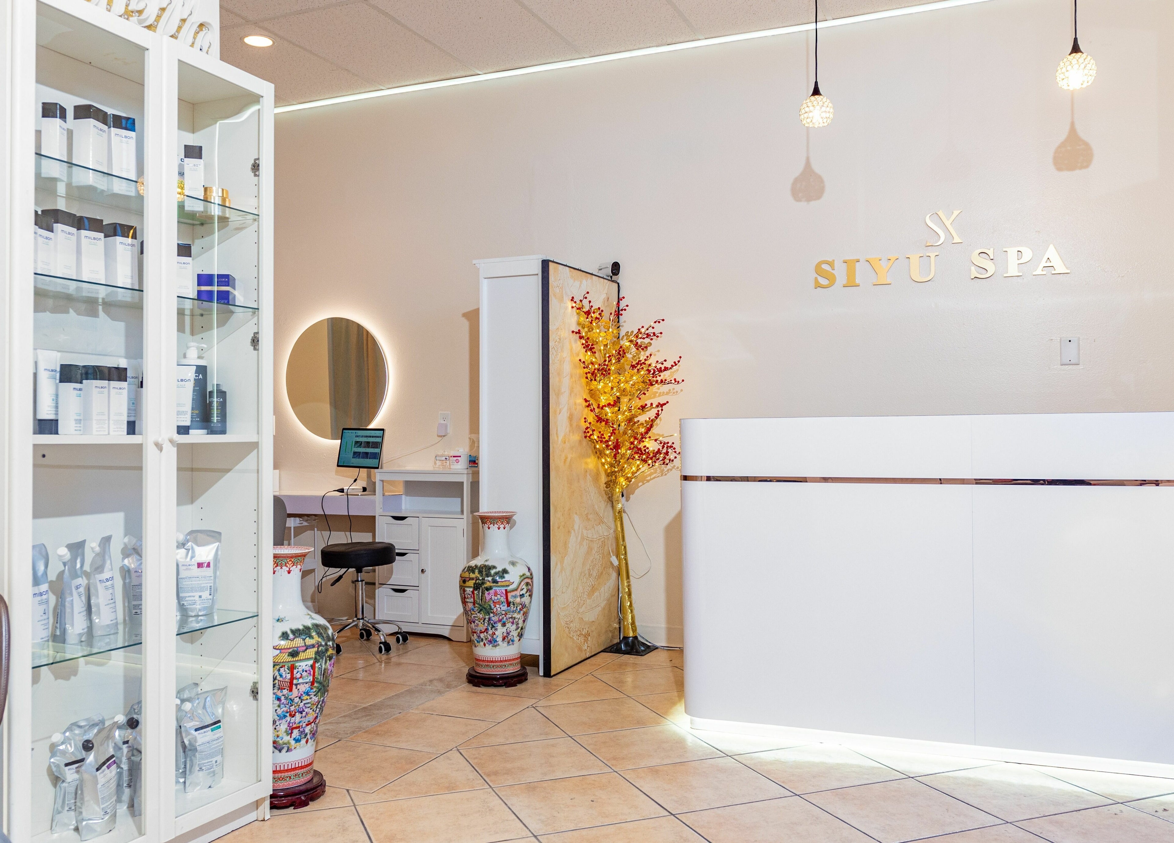 Reception area at Siyu Hair SPA featuring decor and products in Henderson, Nevada, US.
