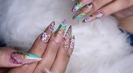 Exquisite nails by K image 3