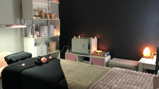 Eb's Beauty Room