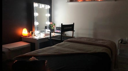 Eb's Beauty Room image 2