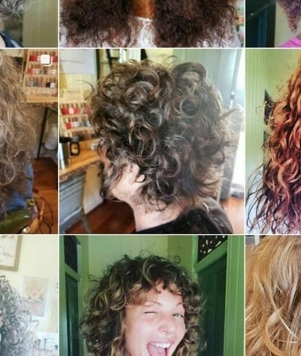 Curly Hair Specialist - Coolangatta, bilde 2