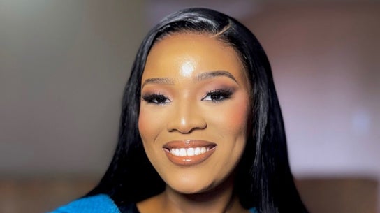 Tee Glammed Beauty Bar