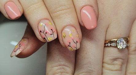 GG's Nail Art