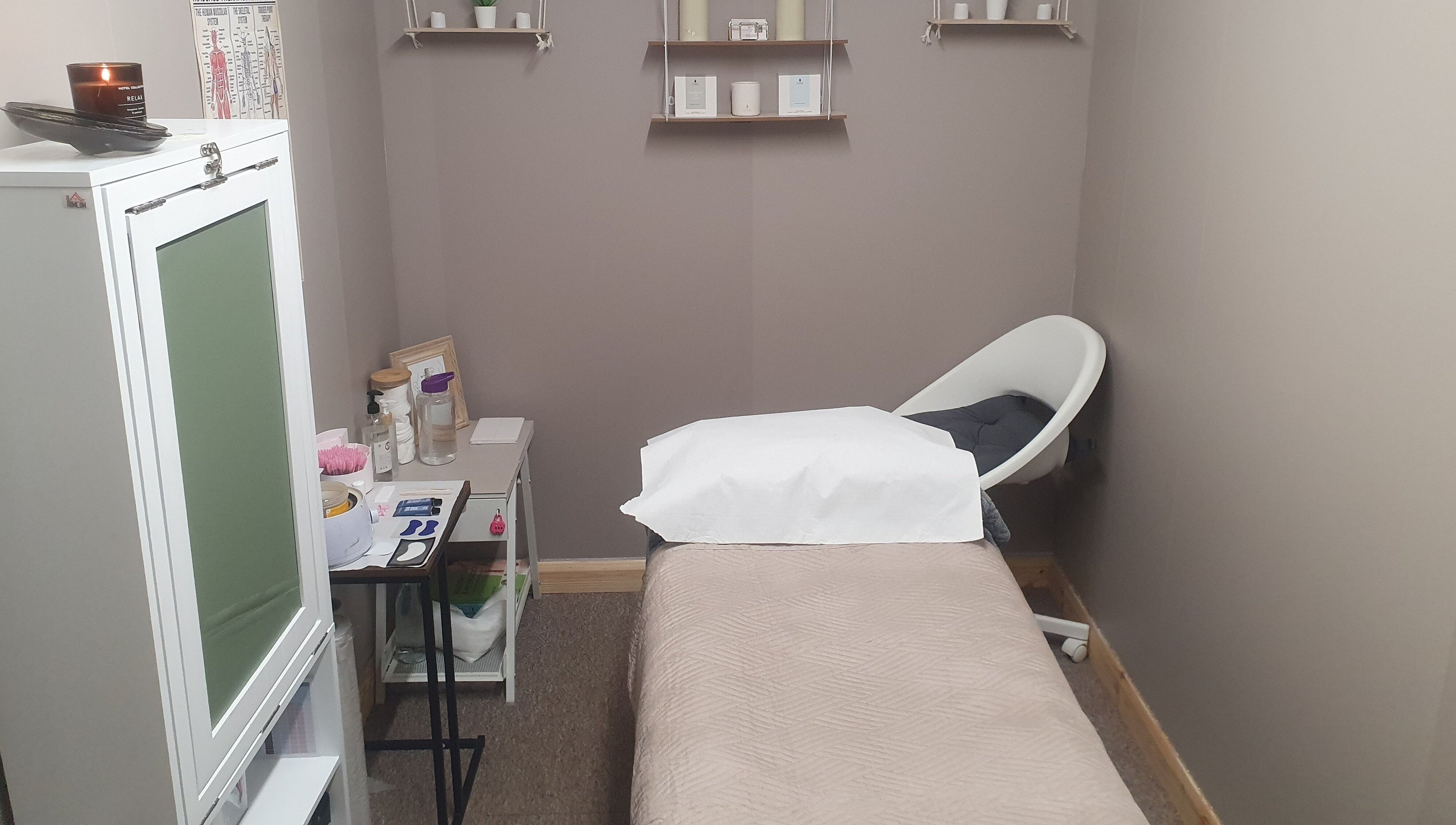 Relaxing treatment room at HEBS - Forden, Welshpool, Kingswood, Forden, Wales, GB with soothing ambiance.