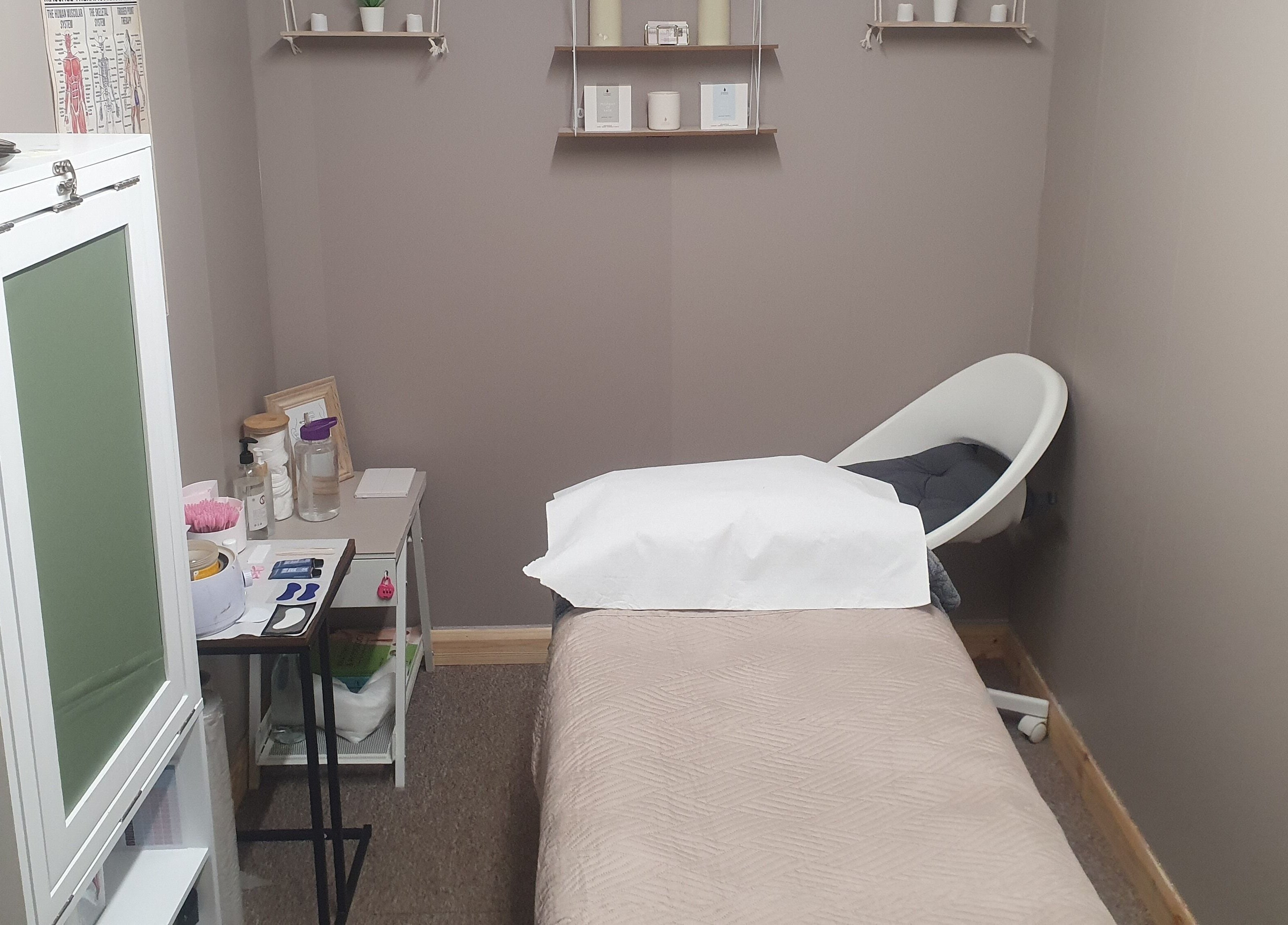 Relaxing treatment room at HEBS - Forden, Welshpool, Kingswood, Forden, Wales, GB with soothing ambiance.