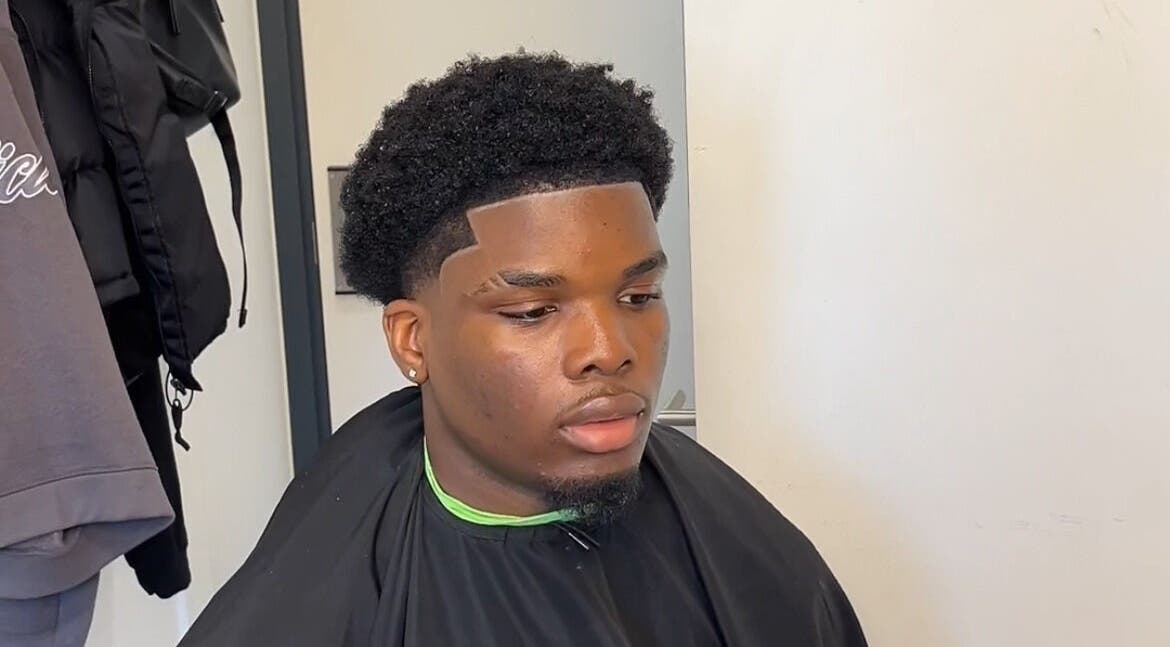 Client at Drixblends (Canterbury) showcasing a sleek haircut in Kent, England, GB.