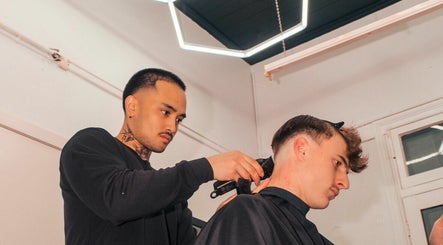 TAKEOFF BARBERSHOP – kuva 3