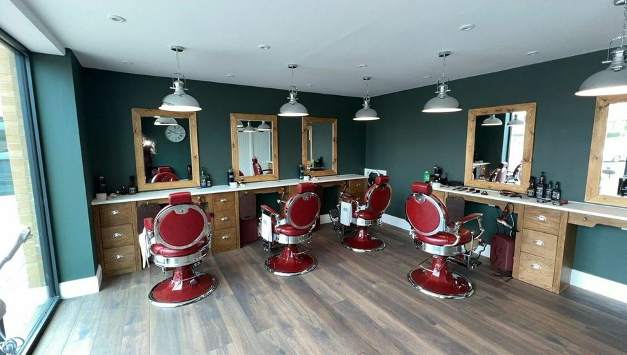 The Dog House Barbers, bild 1