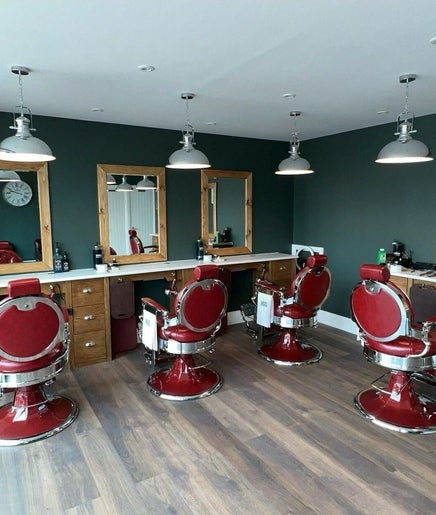 The Dog House Barbers, bild 2