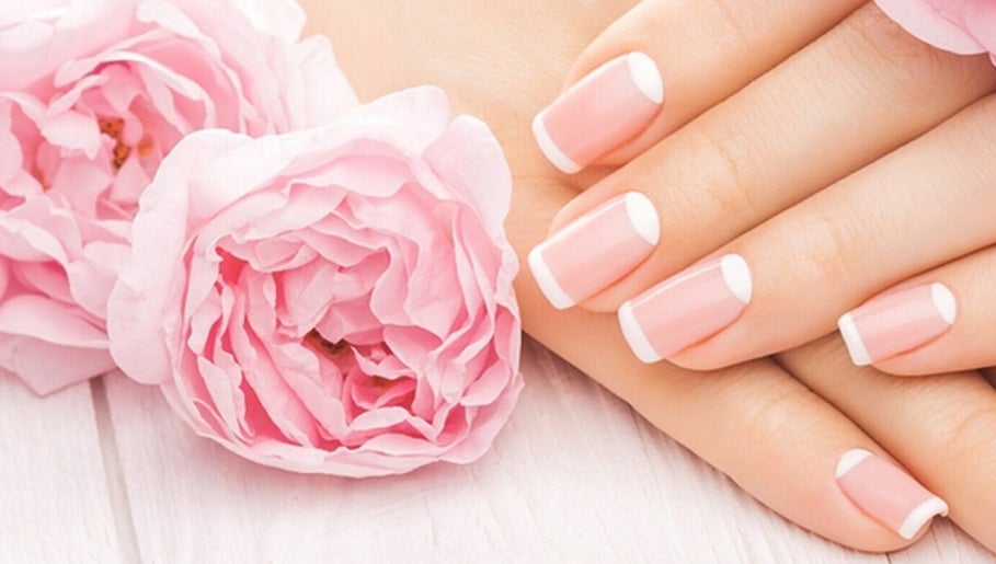 Nail Spa Technique image 1