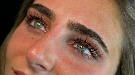Skinngleam Esthetics