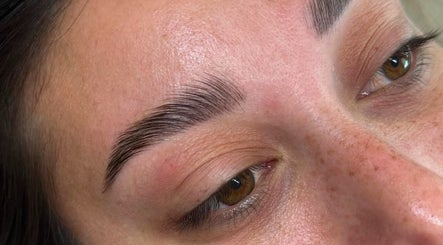 Close-up of precisely shaped brows at Skinngleam Esthetics, Boca Raton, Florida, US.