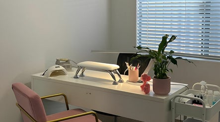 Brookes Beauty Lounge image 3