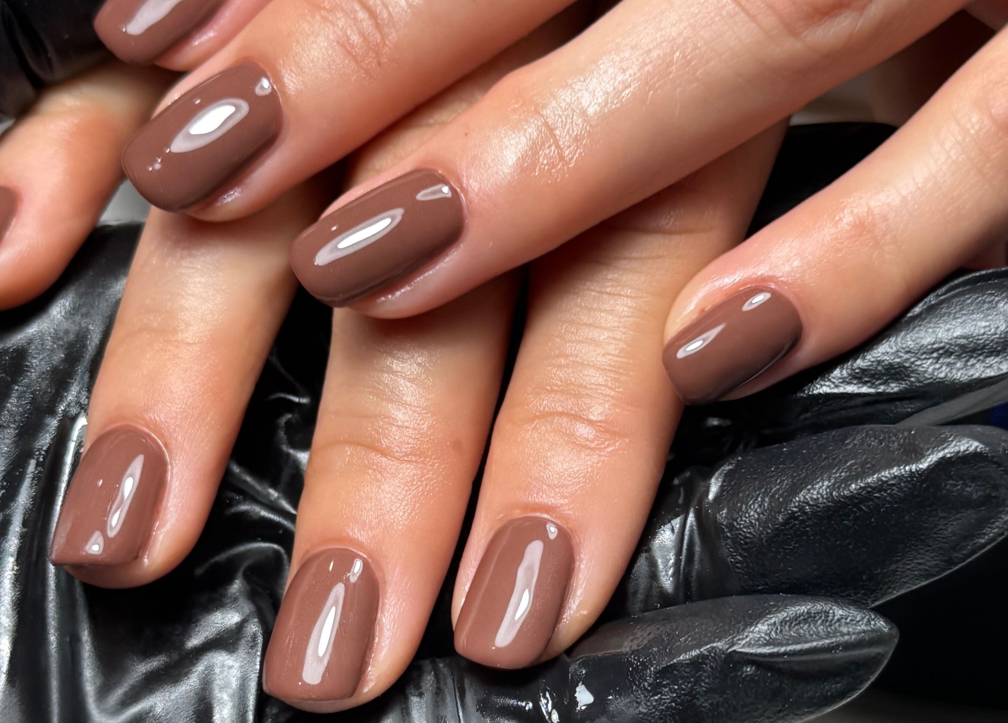 Elegant brown manicure at Gel Lane Co., Southport, Queensland. Expert nail care experience.
