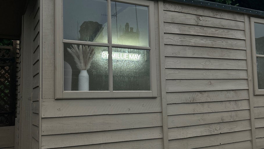 ByMillieMay's cozy rustic exterior in Hemel Hempstead, England, GB, featuring soft decor.
