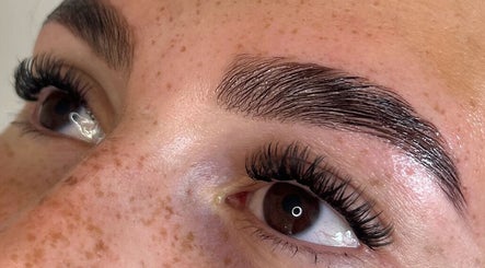 Beautifully arched brows and lashes by ByMillieMay in Hemel Hempstead, England, GB.