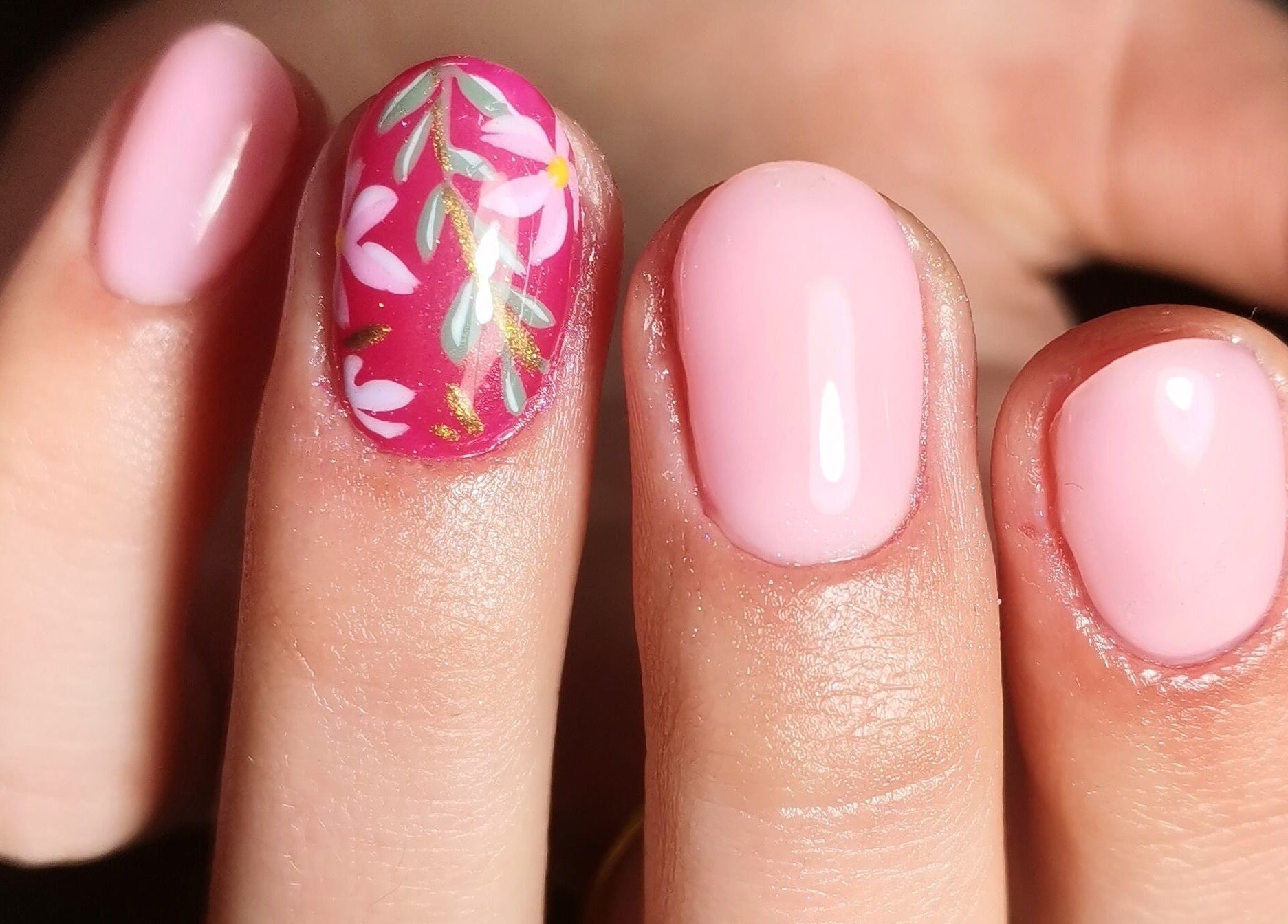 Floral pink nail art at Raak Rustig Nails, Jeffreys Bay, Eastern Cape, ZA.