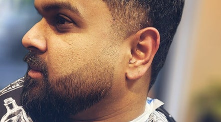 Khalid The Barber (Kitsilano) imagem 3