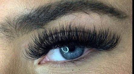 Blanko House Of Lashes