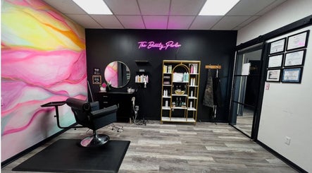 Imagen 2 de The Beauty Parlor