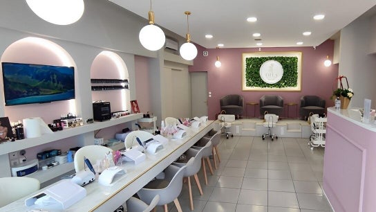 Thea Beauty Lounge