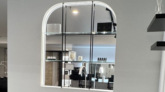 Sophie Humphries Makeup - Rosebery