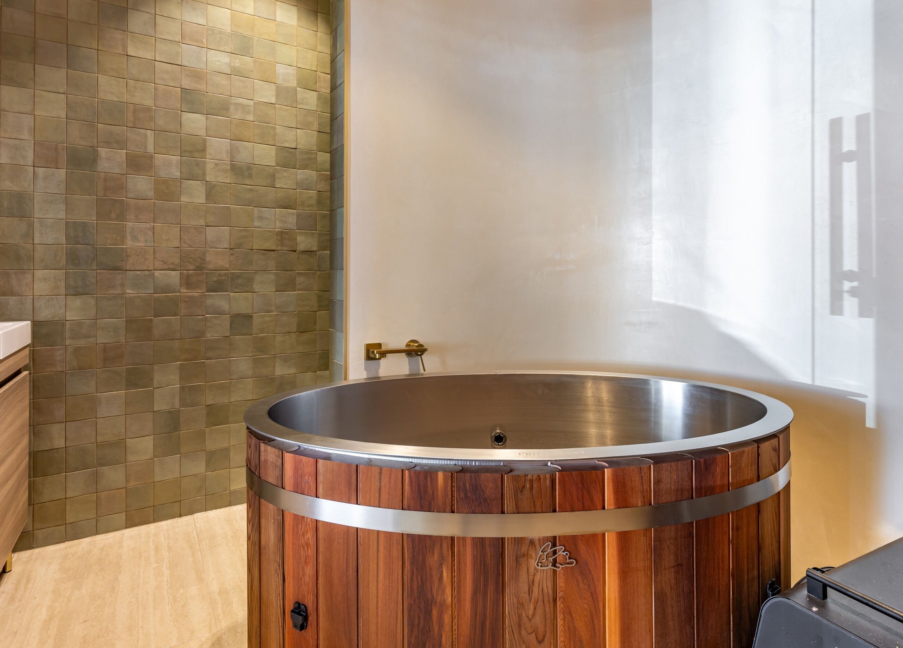 Luxurious wooden spa tub at Elite Body Recovery and Wellbeing, Maroubra, New South Wales, AU.