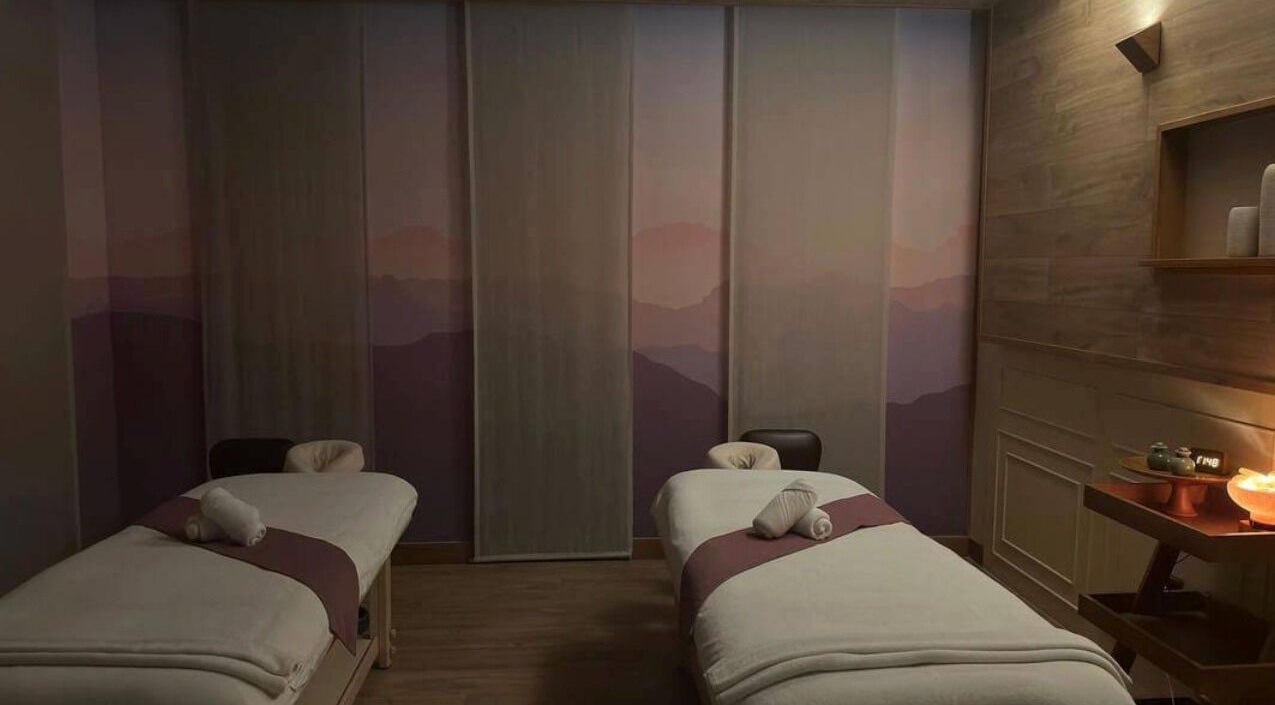 Relaxing massage room at Maia Spa by Fusion, Vũng Tàu, Bà Rịa - Vũng Tàu, VN, with twin beds and tranquil lighting.