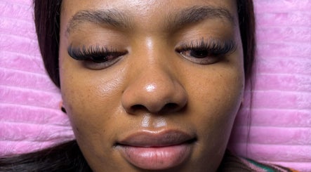 Close-up of styled eyelashes at Lashed Doll, Cape Town, Western Cape, ZA, showcasing precision and beauty.