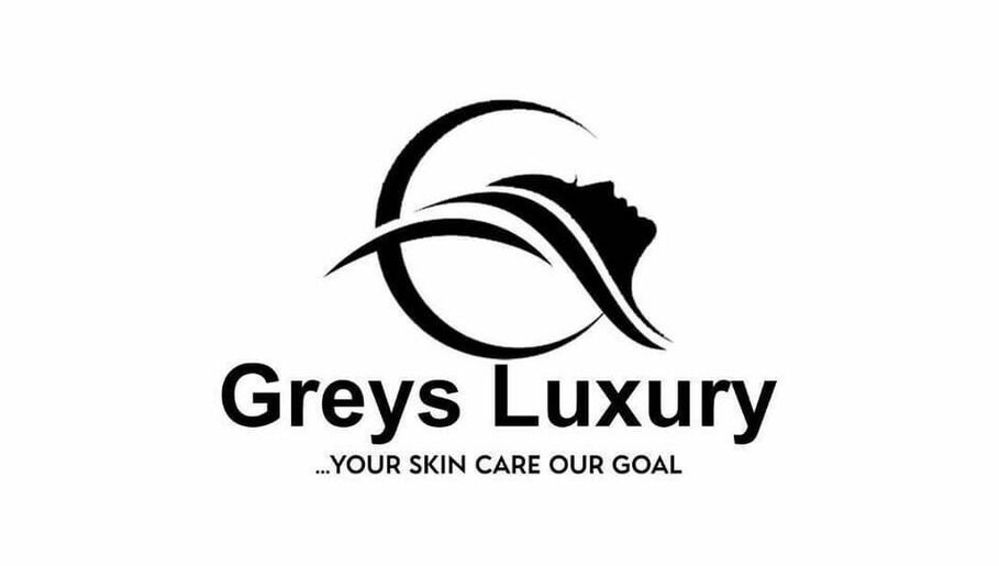 Grey’s luxury image 1