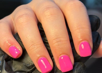 Elegant pink gel manicure at BIABI Nails & Beauty, Glasgow, Scotland, GB. Perfectly polished for any occasion.