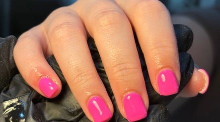Elegant pink gel manicure at BIABI Nails & Beauty, Glasgow, Scotland, GB. Perfectly polished for any occasion.