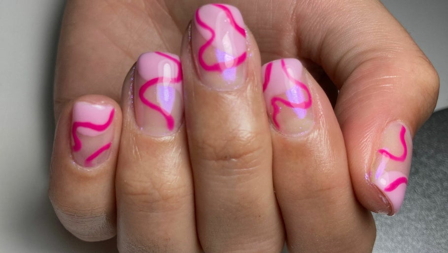 Vanails manicura image 1