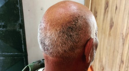 Vista trasera de un corte de cabello en MSJ BARBER SHOP, Dos Rios, Provincia De Alajuela, CR.
