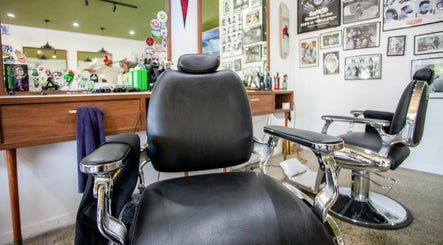 Nine Lives Barbershop