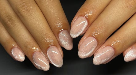 Elegant shimmering nails at Clo Glo Studio, Cape Town, Western Cape, ZA.