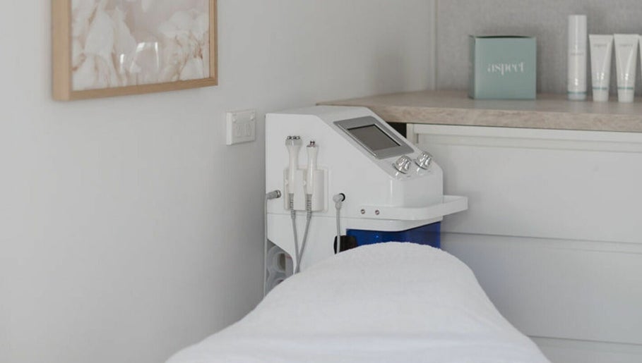 SELF Skin Clinic image 1