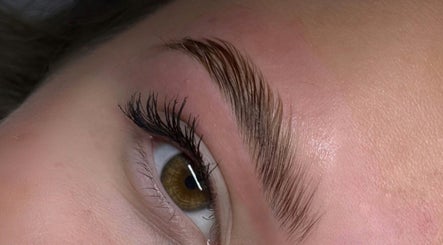 Perfectly shaped eyebrow at Bella - Beauty by Izabela Galon, Kilkenny, County Kilkenny, IE.