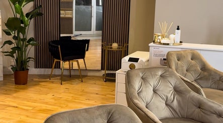 Cozy interior of Bella - Beauty by Izabela Galon in Kilkenny, County Kilkenny, IE, showcasing modern furnishings.