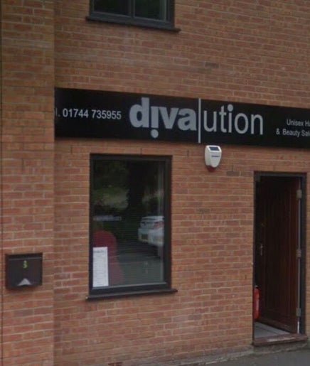 Salon - Divalution Thursday and Saturday (Existing Clients Only!) afbeelding 2
