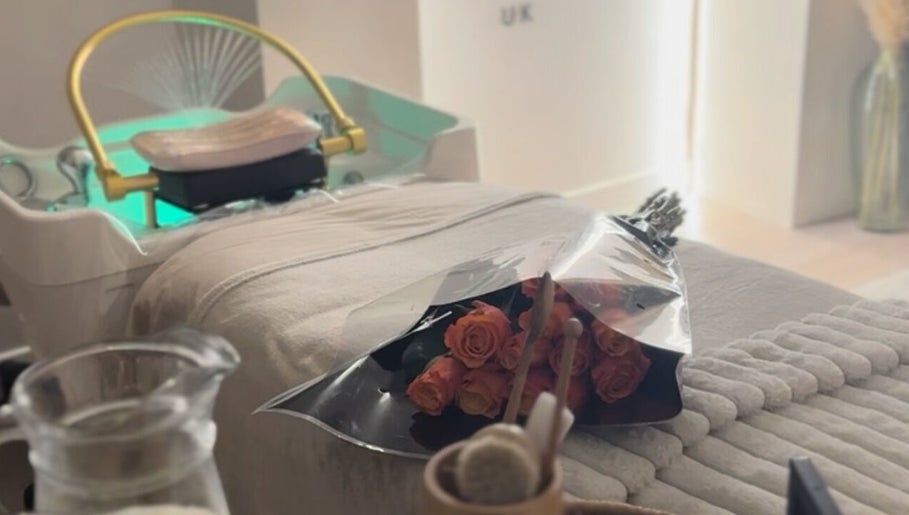 Relaxing spa setup with roses at The Head Spa Uk in London, England, GB.