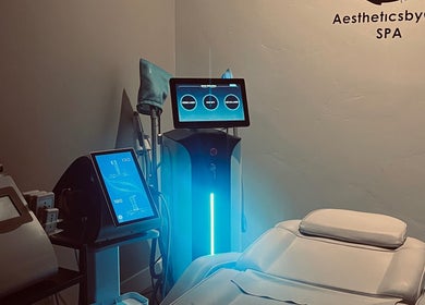 Advanced spa technology at AestheticsbyCliff SPA in Salt Lake City, Utah, US, featuring modern treatment tools.