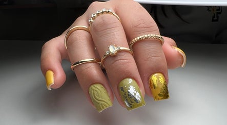Meraki nail design by Martha
