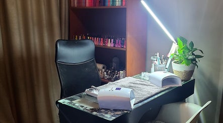 Hanli Beauty & Wellness