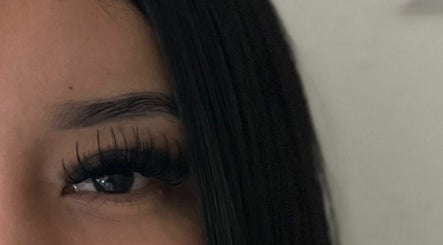 Brossard__lash_extensions