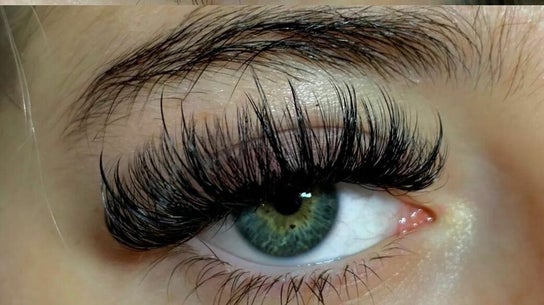 Lauren’s Lashes