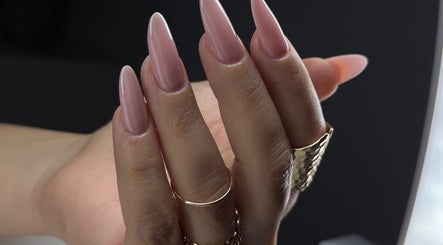 Insta Nail Studio image 2